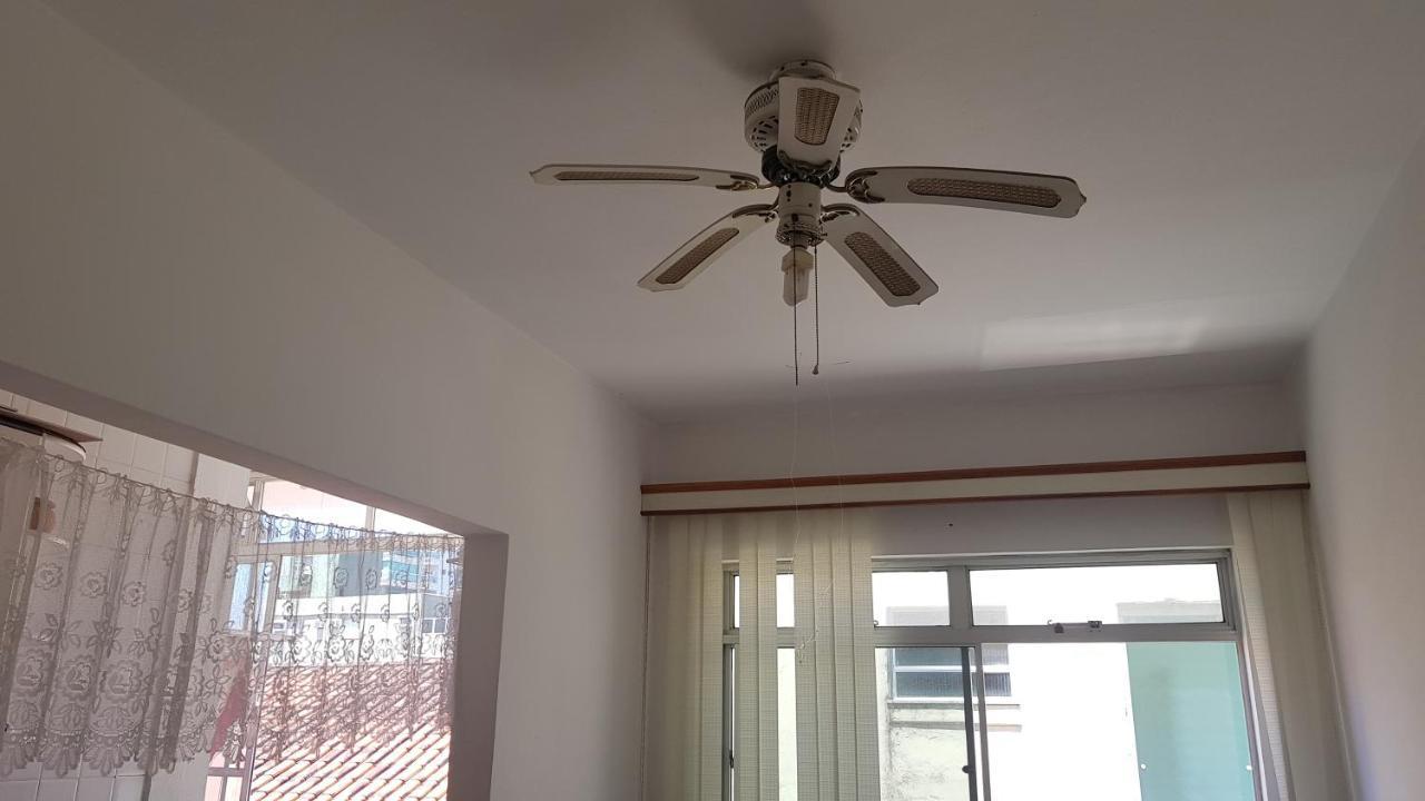 Apartamento A Uma Quadra Da Praia 과루자 외부 사진