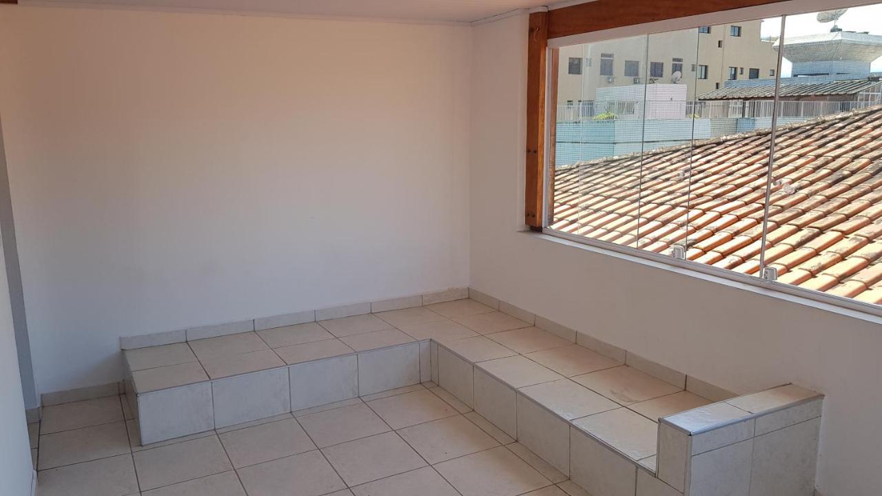 Apartamento A Uma Quadra Da Praia 과루자 외부 사진