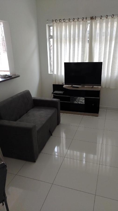 Apartamento A Uma Quadra Da Praia 과루자 외부 사진